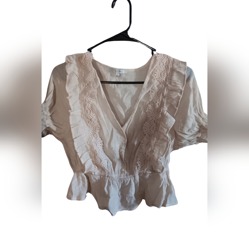 Size Large Cropped Shirt
